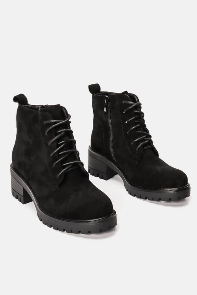 Botín antelina cordones cremallera negro