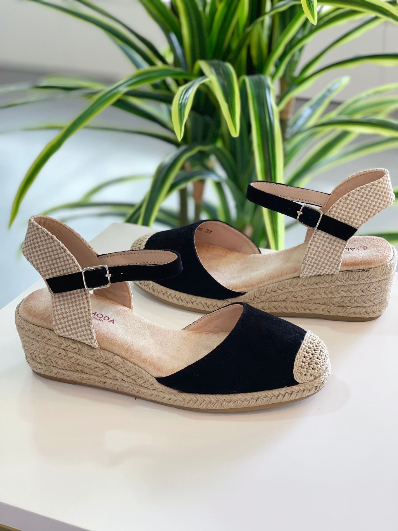 Cuñas Brandi - Negro - Imagen 3