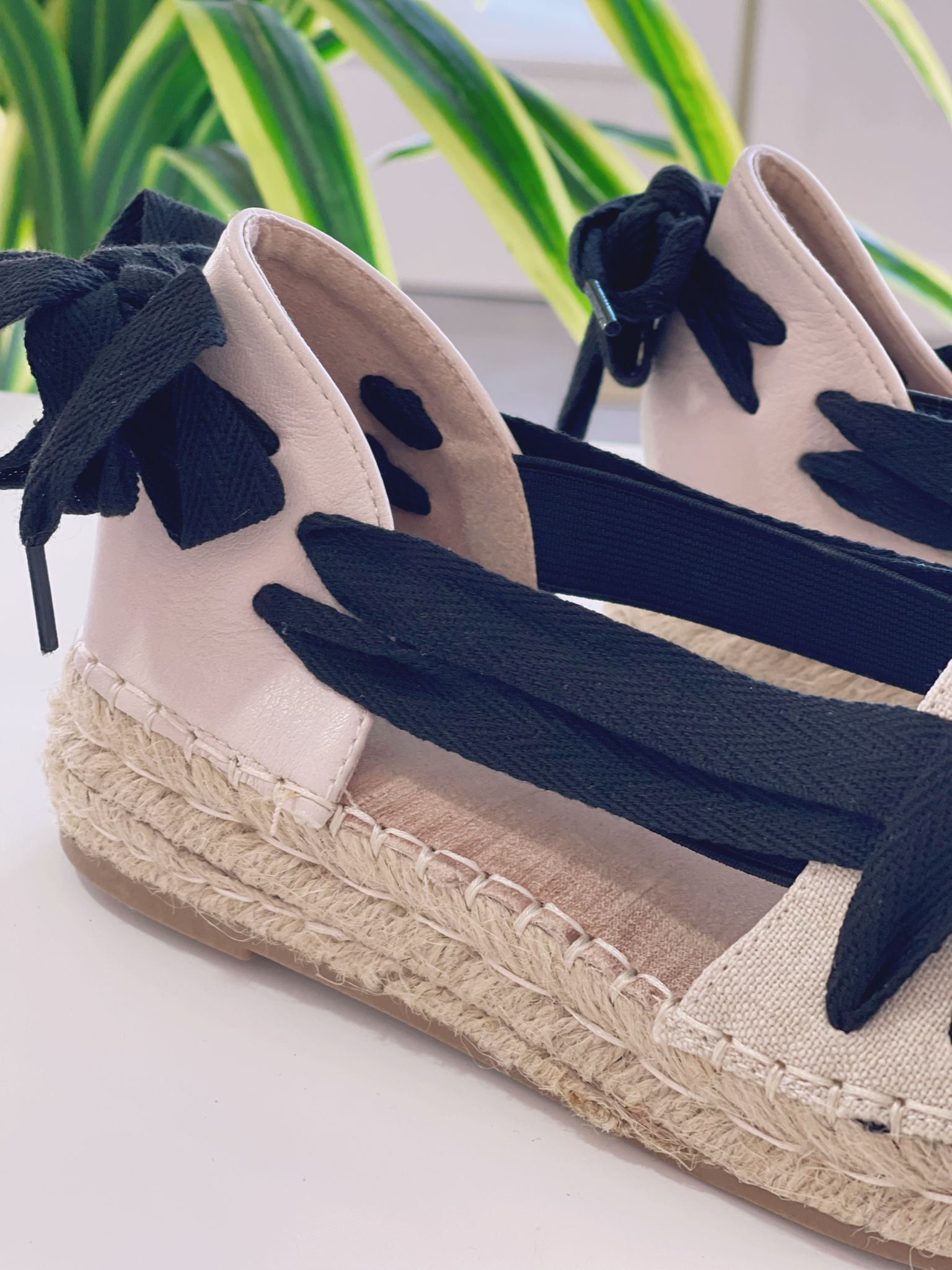 Alpargata Cintas Talón Polipiel - Beige / Negro - Imagen 4