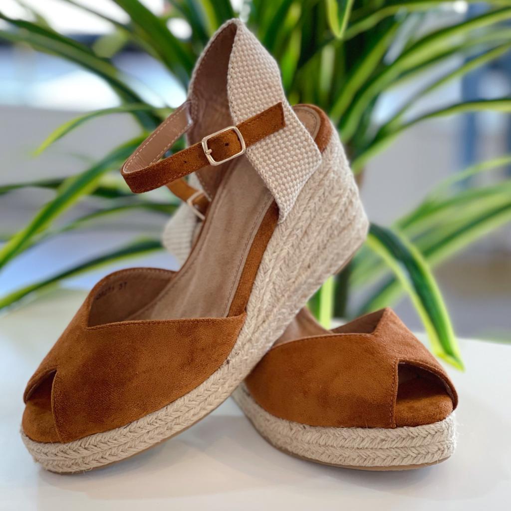 Cuña Dulce - Camel
