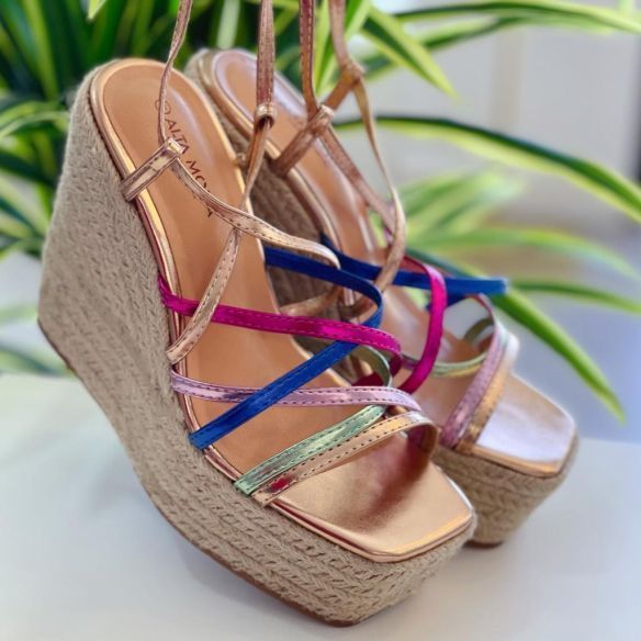 Sandalia Multitiras - Multicolor