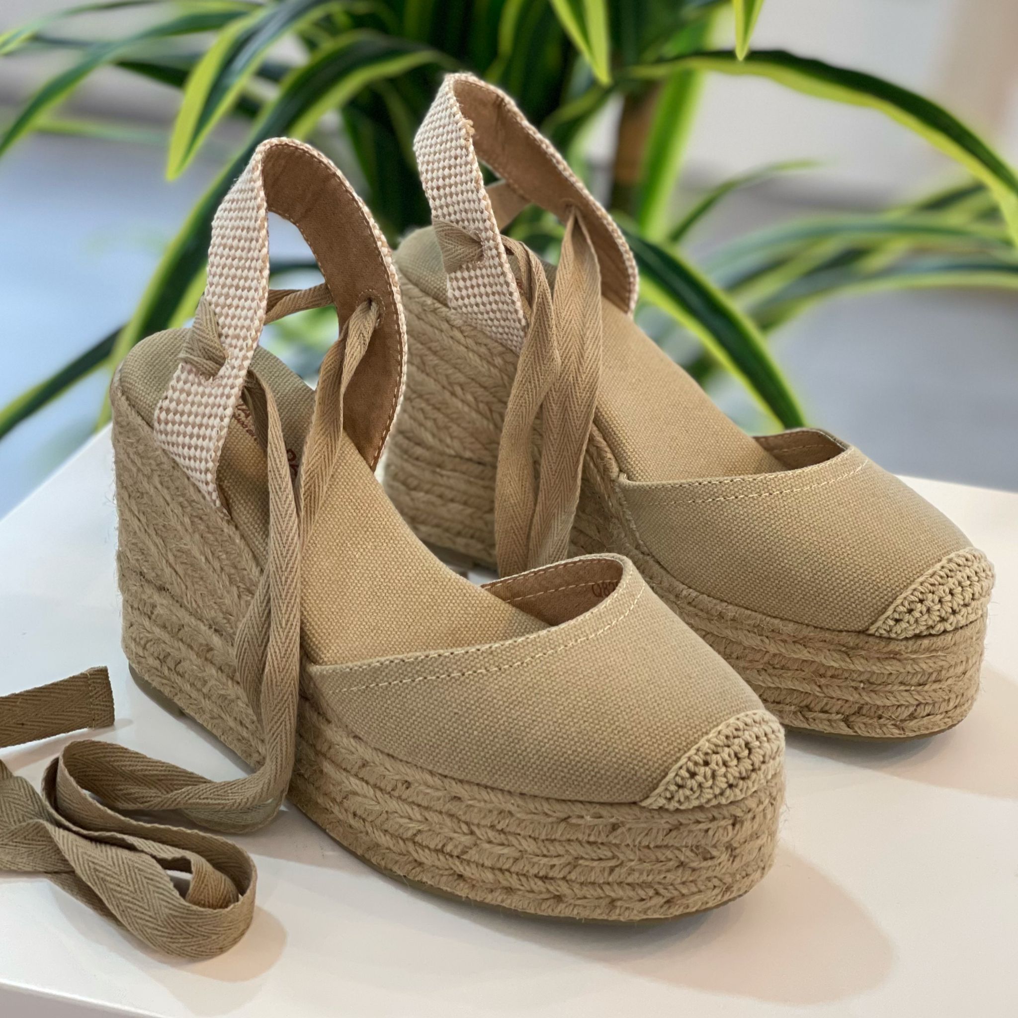 Cuñas Amara - Khaki