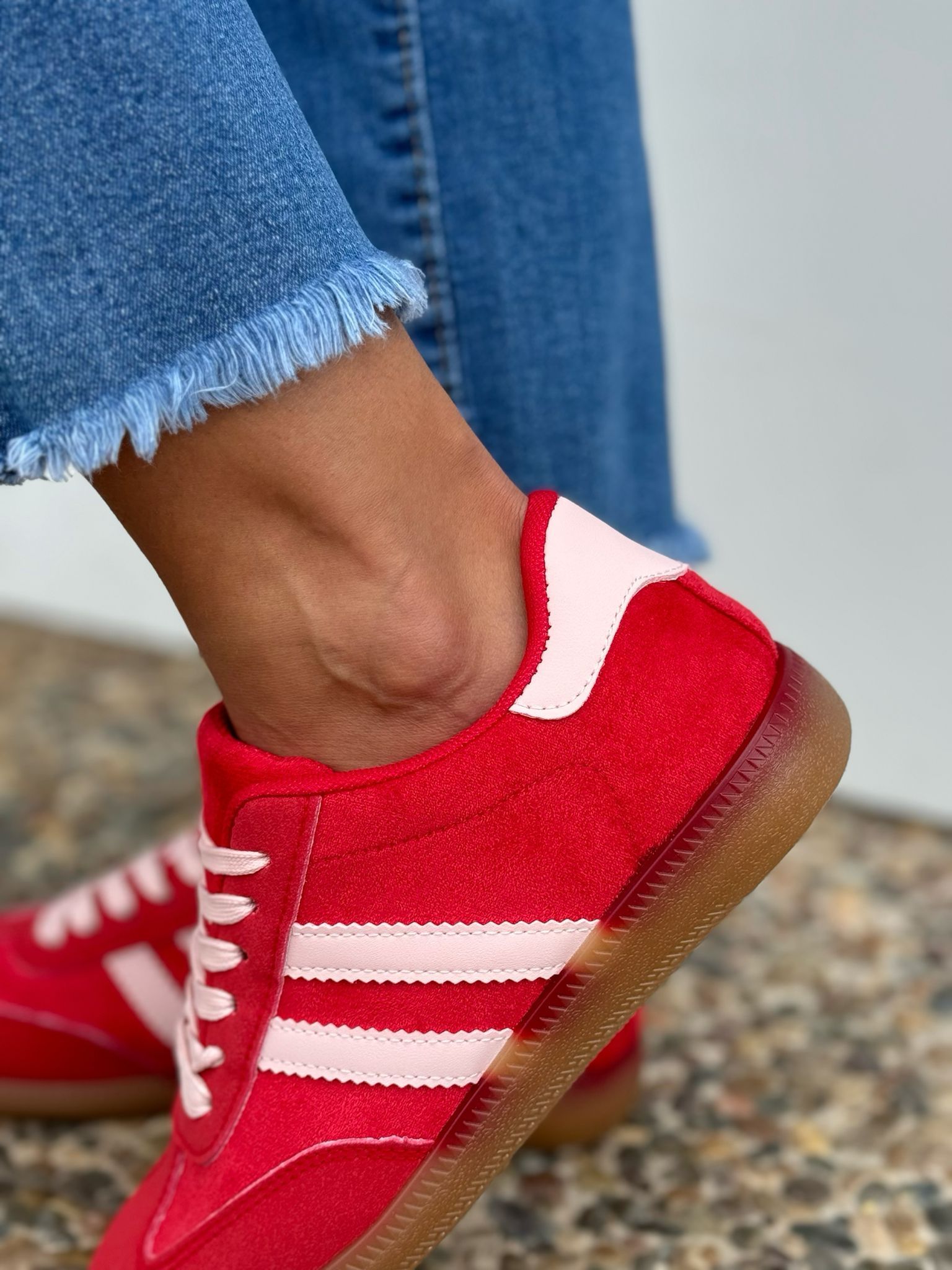 Deportiva Zazú - Rojo / Rosa - Imagen 2