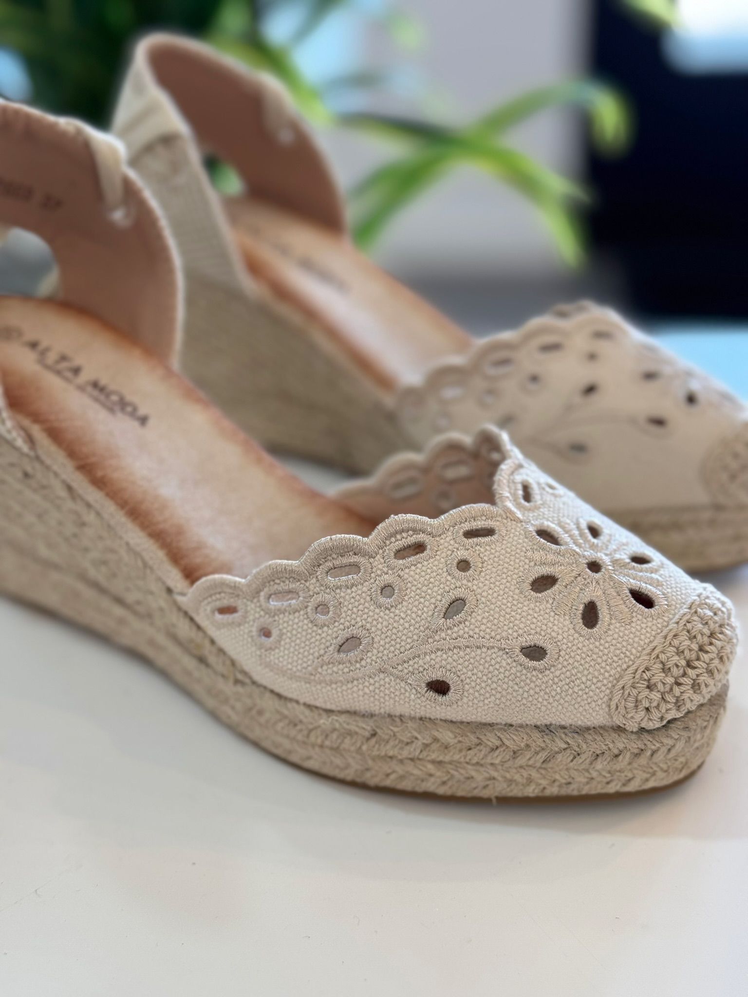 Cuña Alba - Beige - Imagen 2