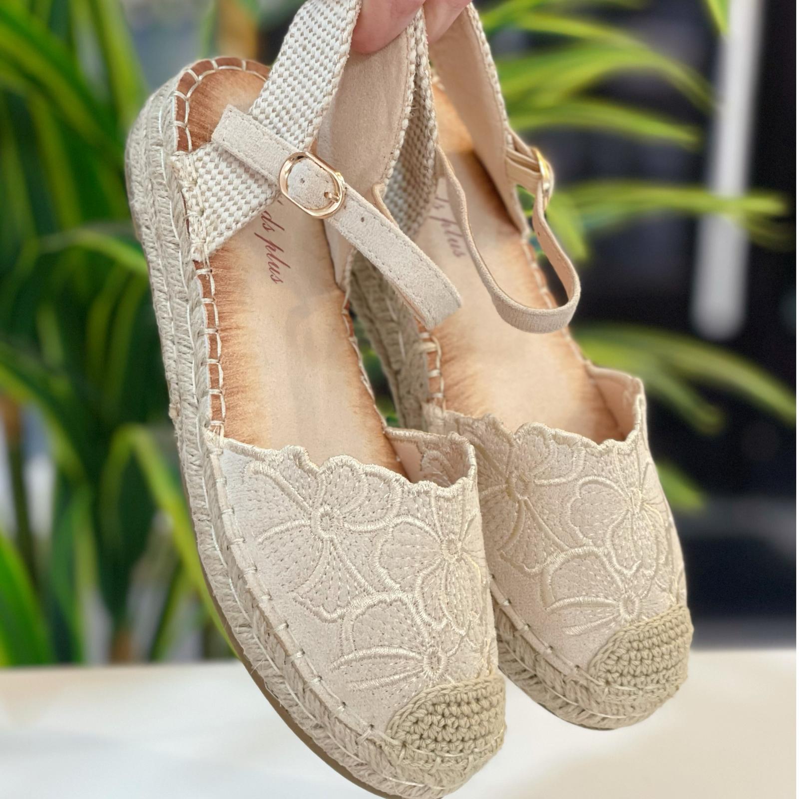 Alpargata Flores Valeria - Beige
