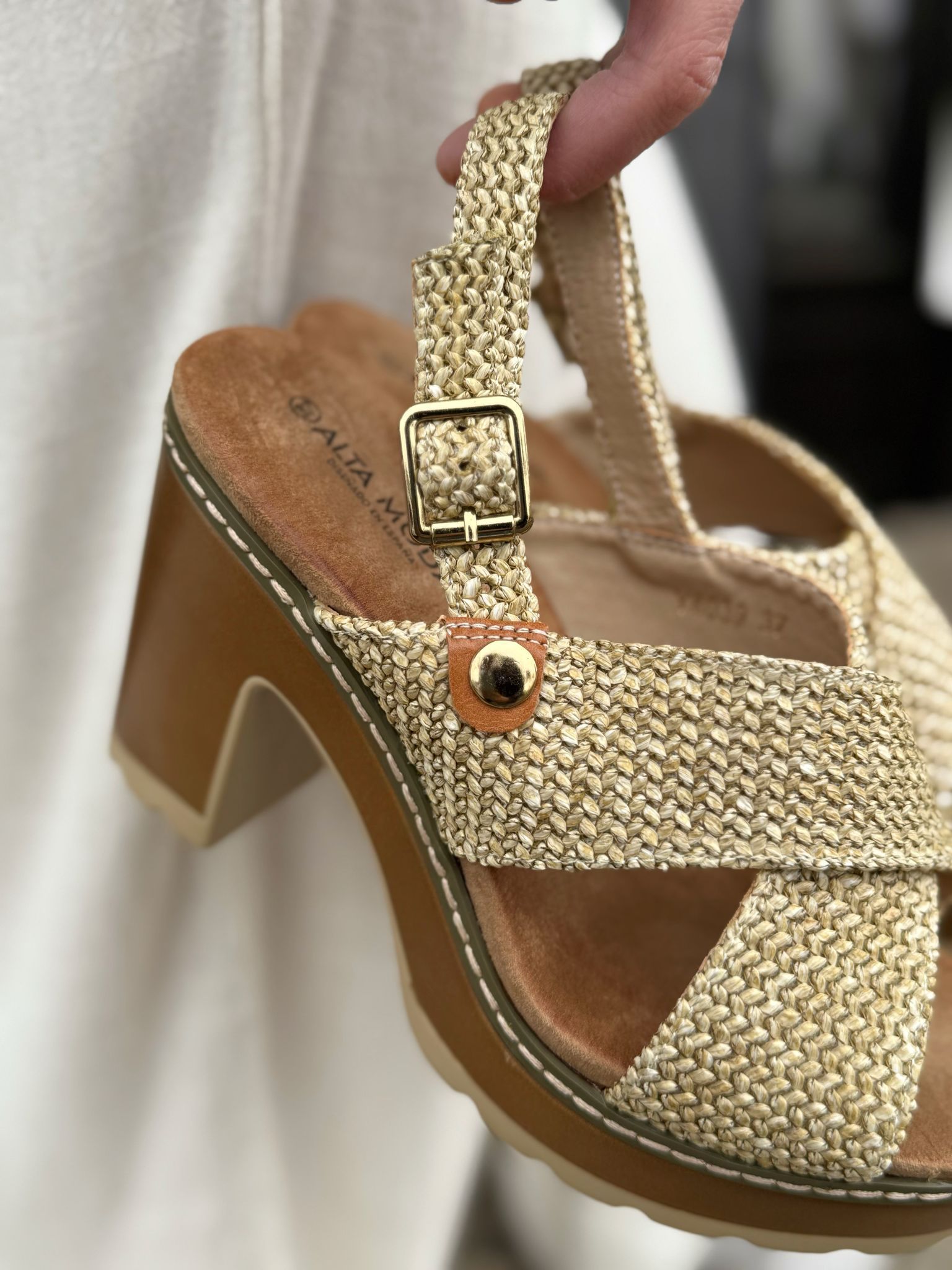 Zueco Pamela - Beige - Imagen 2