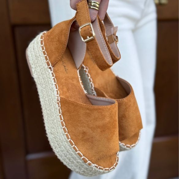 Sandalia Plataforma Georgina - Camel
