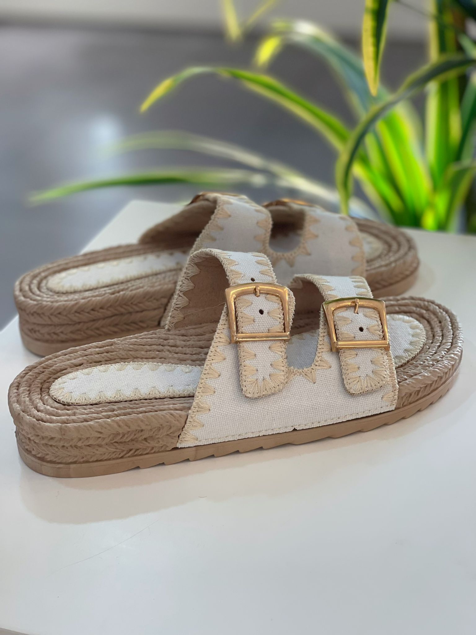 Chancla Hebillas Bordados - Imagen 9