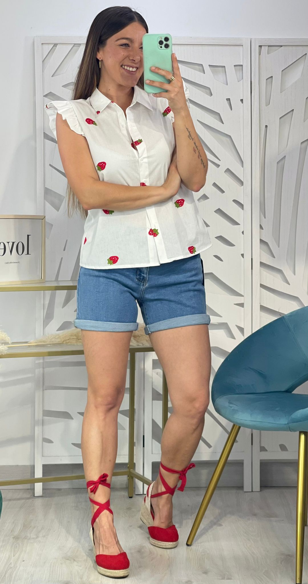 Camisa Fresas Bordadas - Imagen 3