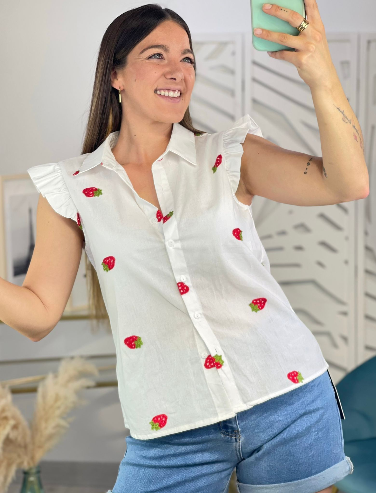 Camisa Fresas Bordadas - Imagen 6