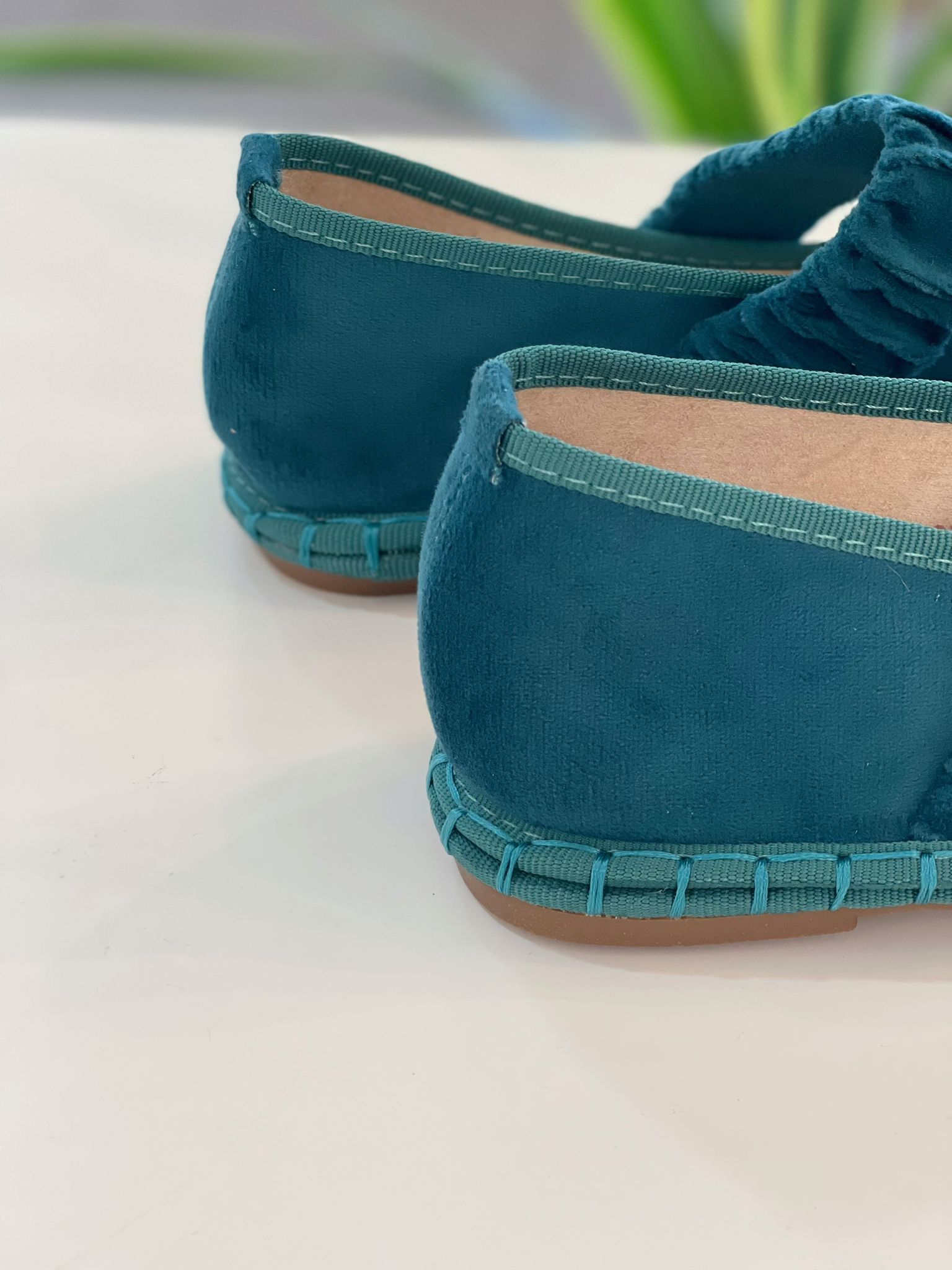 Bailarina Terciopelo Ofelia - Azul Petróleo - Imagen 4