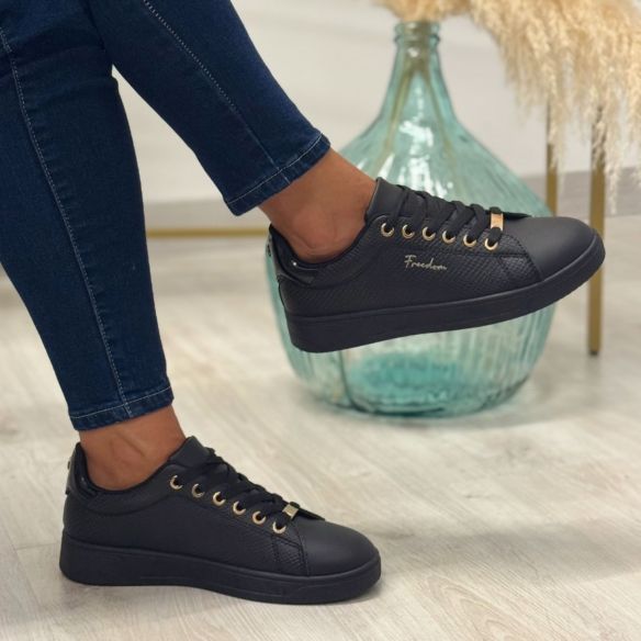 Deportiva Freedom - Negra