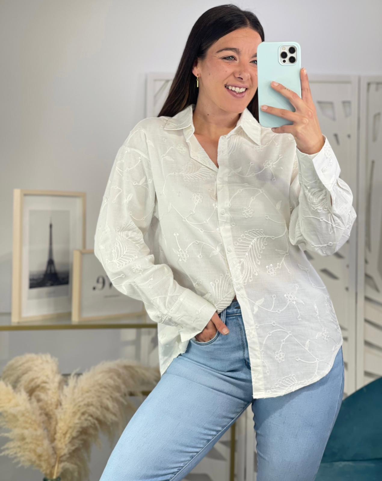 Camisa Blanca Bordada - Imagen 3
