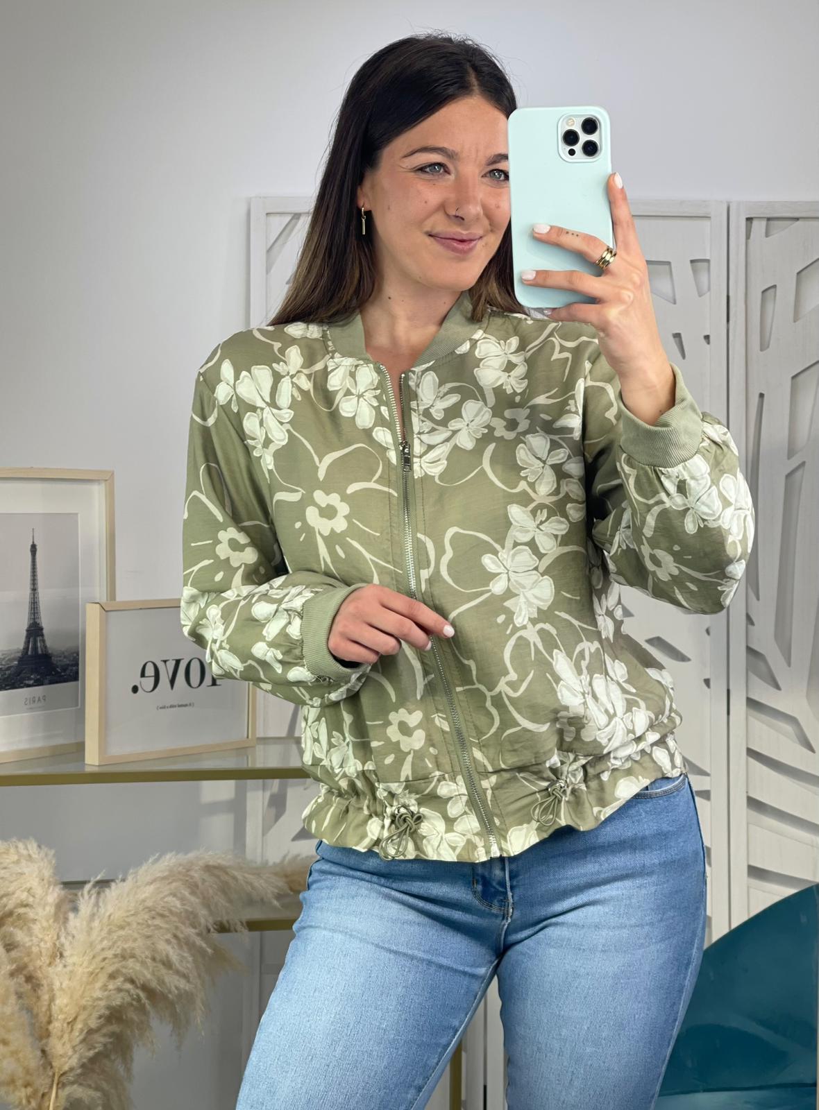 Bomber Nuria - Imagen 2