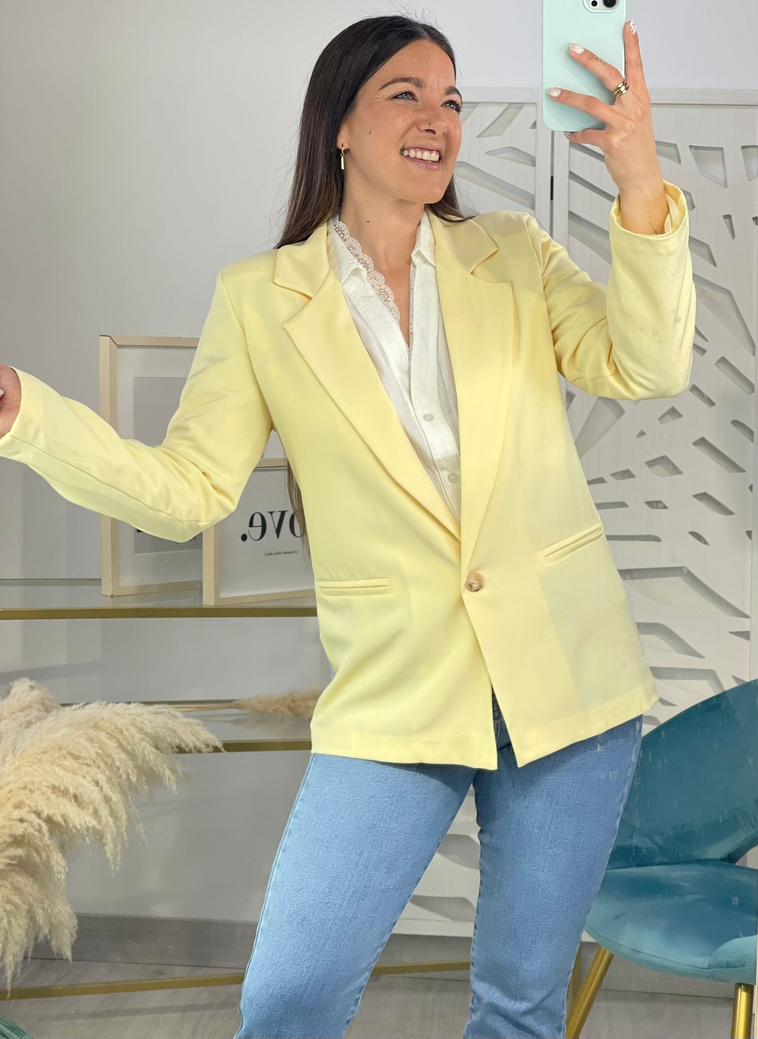 Blazer New - Amarilla - Imagen 3