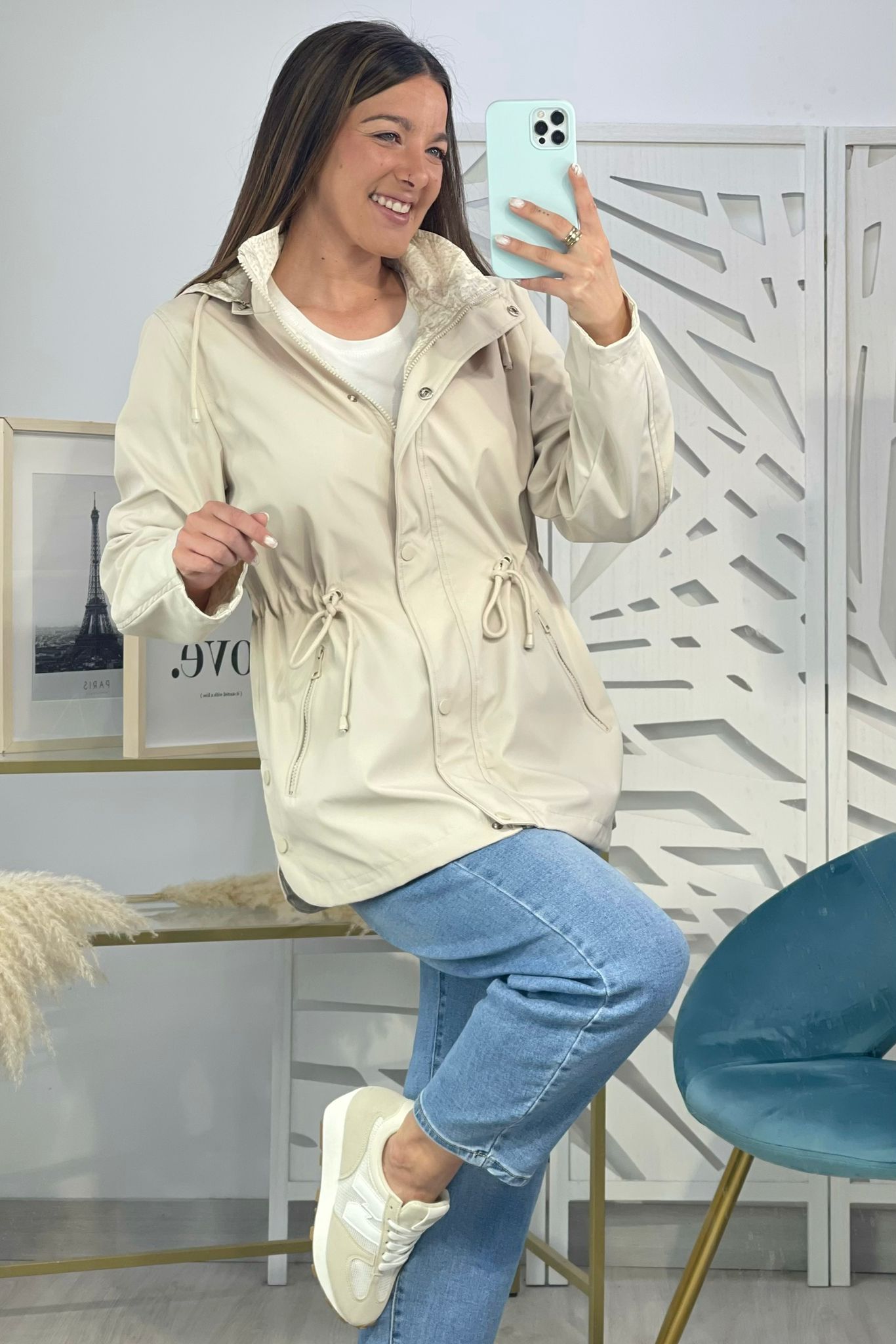 Cortavientos Reversible Flores Beige - Imagen 5