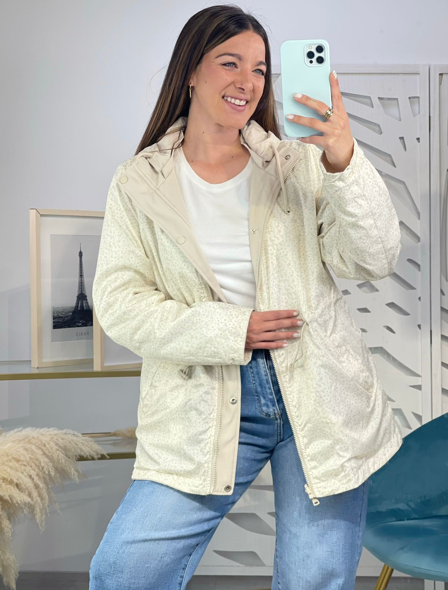 Cortavientos Reversible Flores Beige - Imagen 6