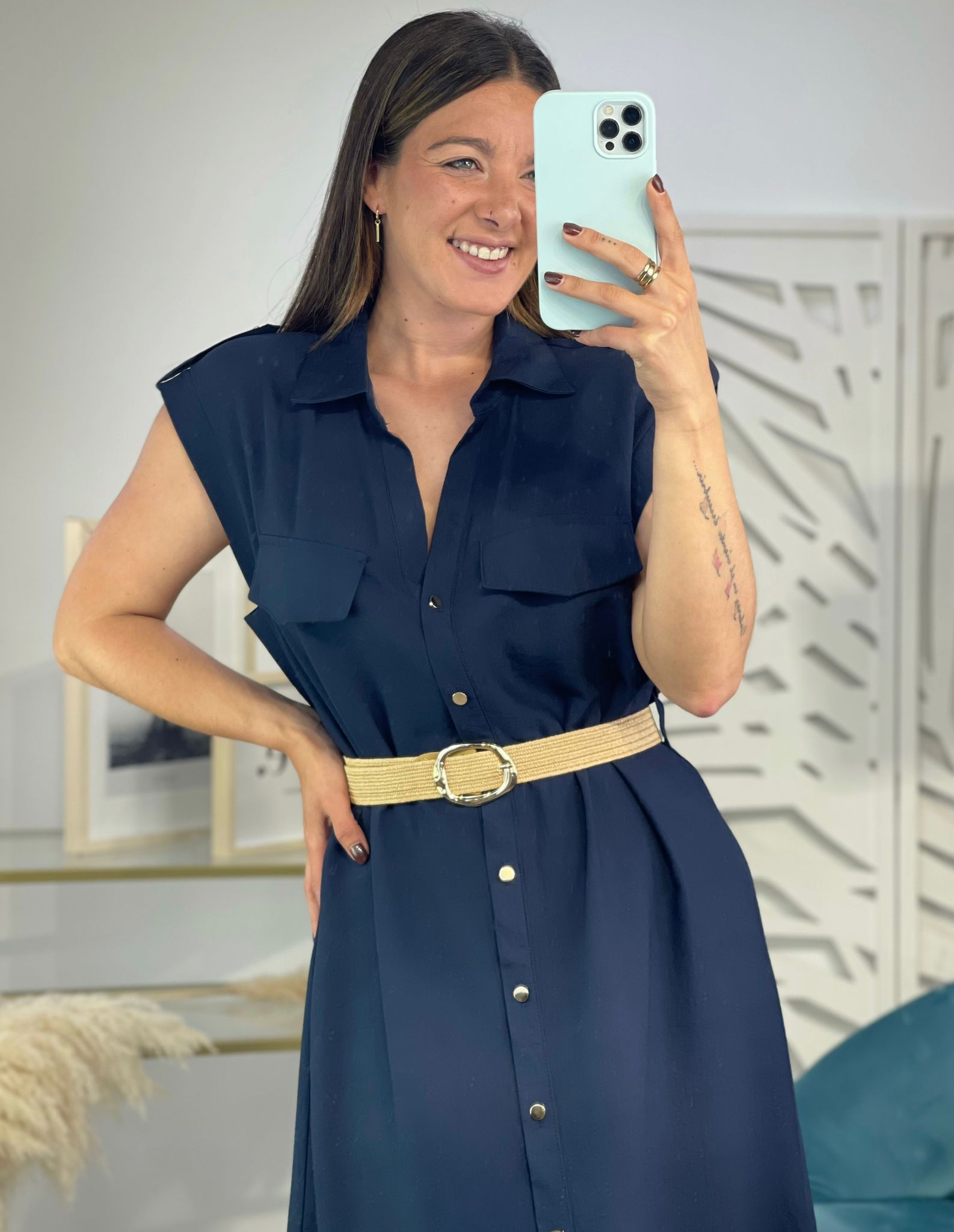 Vestido Camisero Hombreras + Cinturón - Imagen 11