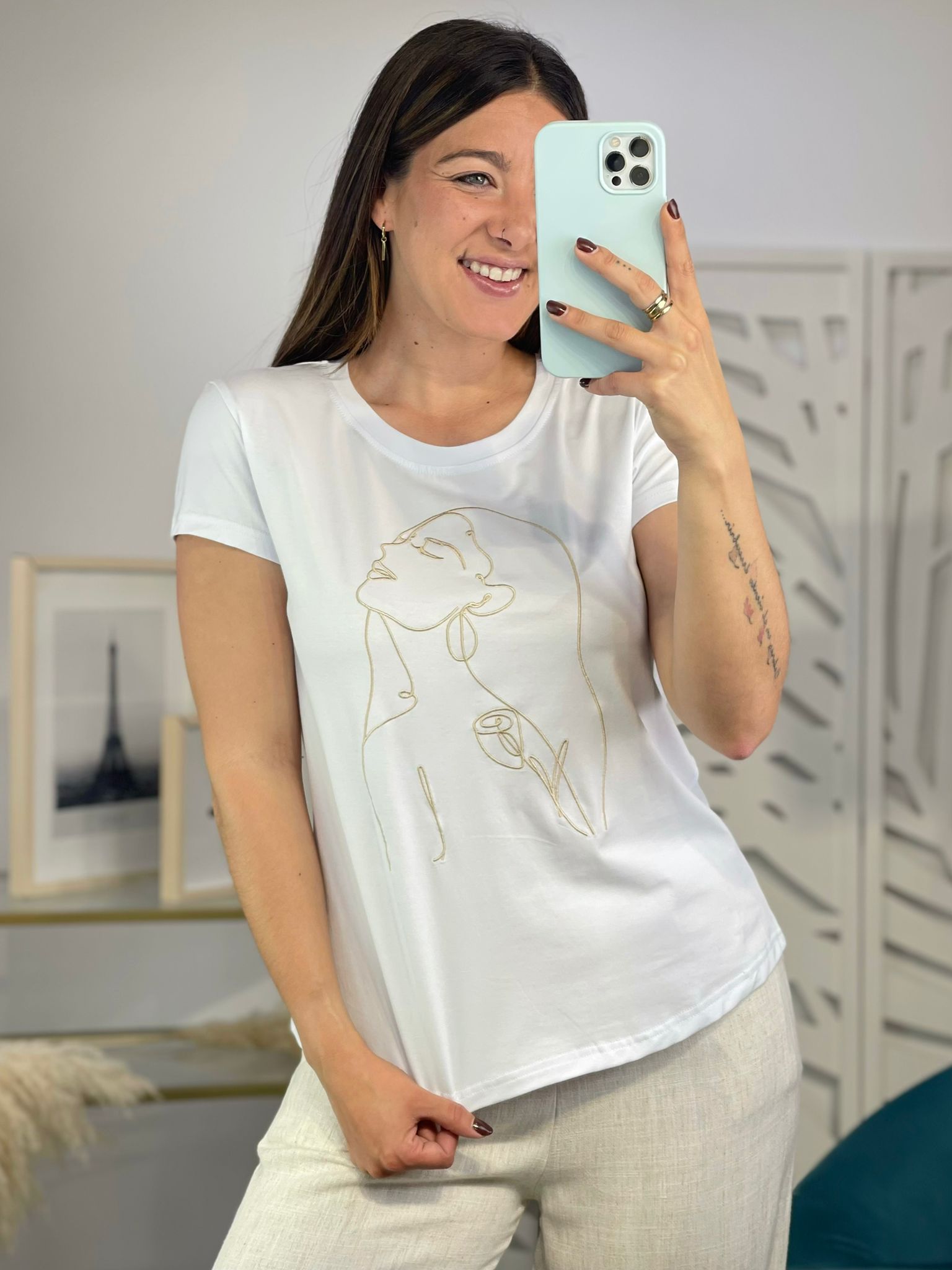 Camiseta Silueta Mujer - Imagen 2