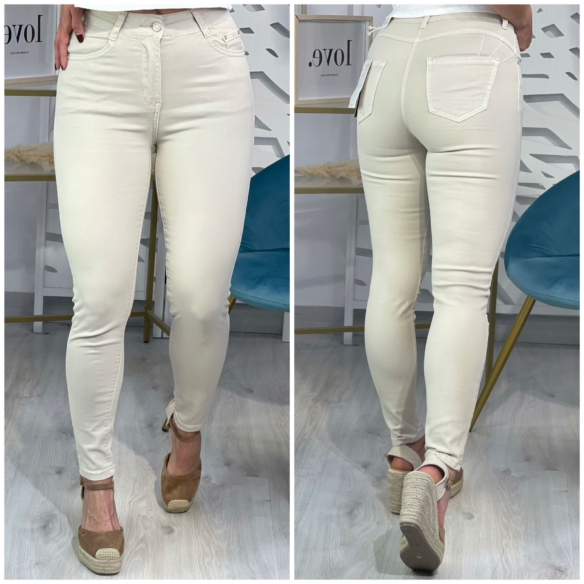 Pantalón Beige Pitillo New