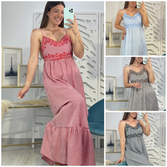 Vestido Vichy FLores Bordadas