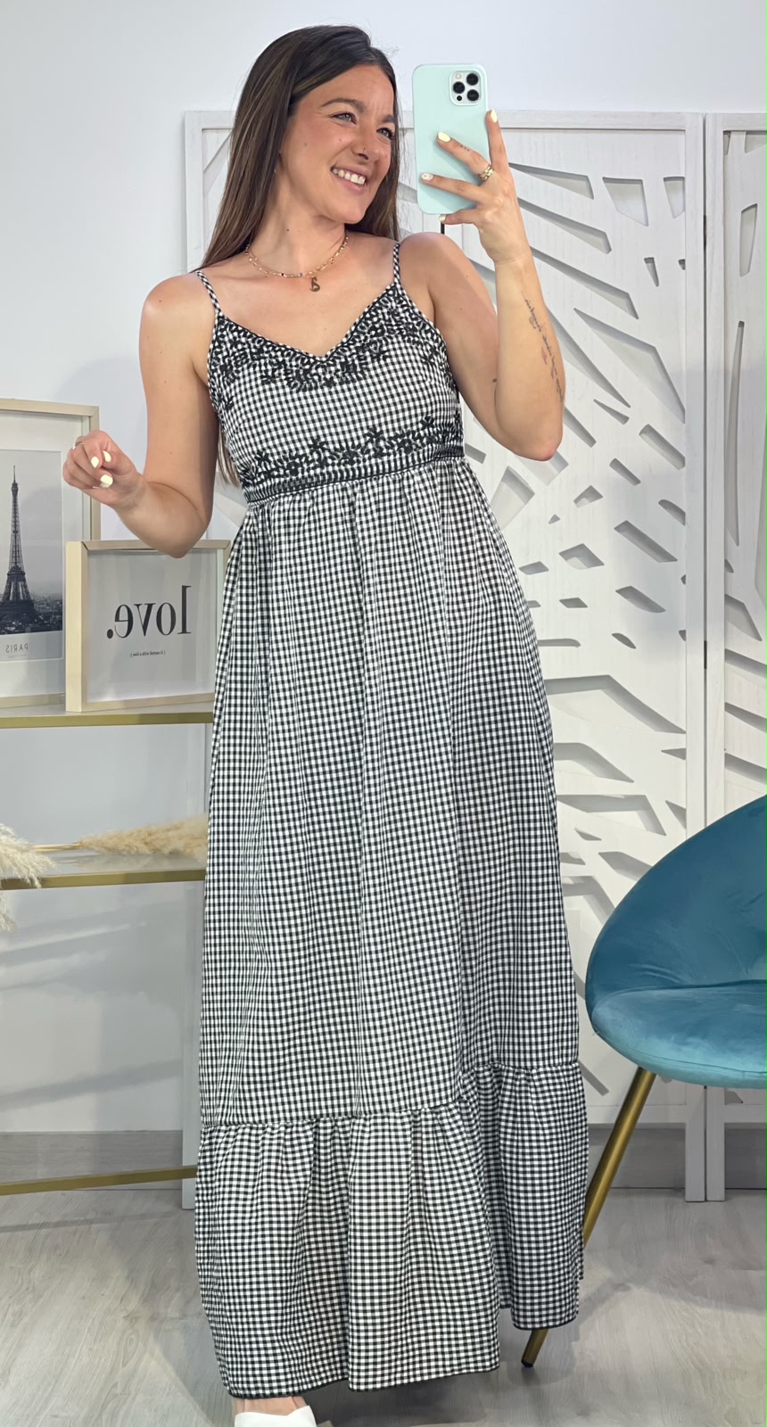 Vestido Vichy FLores Bordadas - Imagen 3