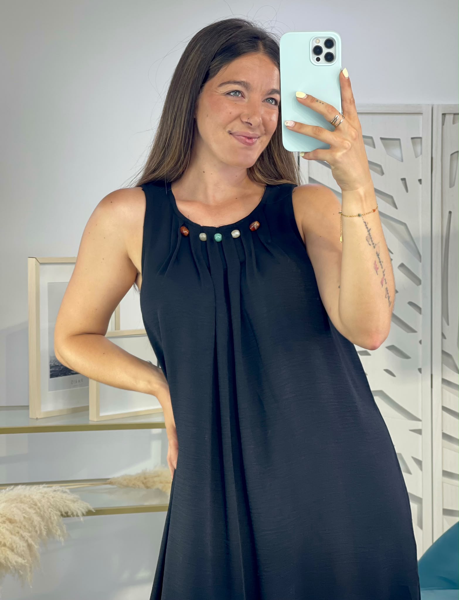 Vestido Detalle Piedras - Imagen 14