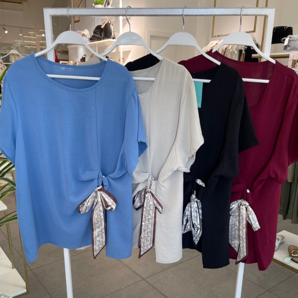 Blusa Detalle Lazo (Tallas Grandes)